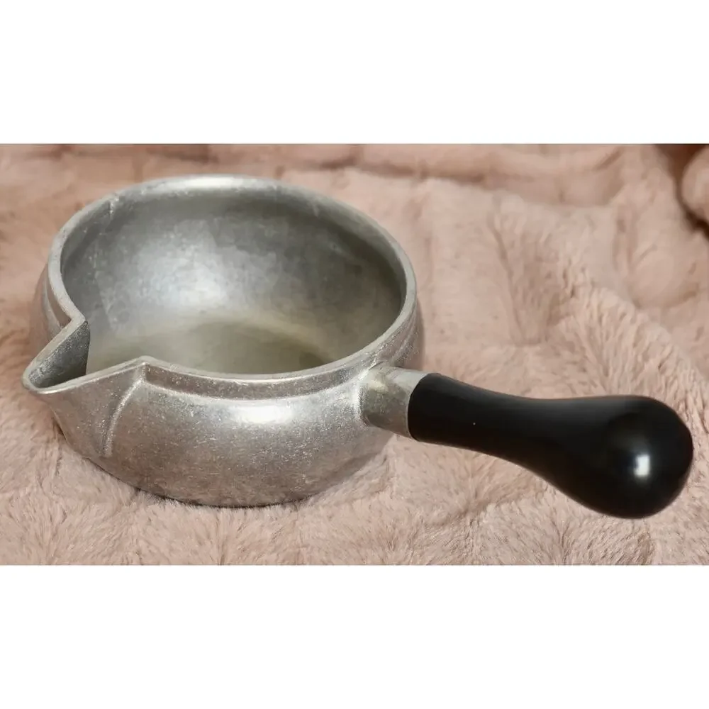 WILTON ARMETALE RWP, Pewter Gravy Butter Sauce Pan W/ Spout Black Handle